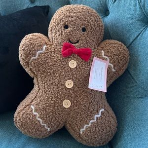 Gingerbread Man pillow - cupcakes and cashmere